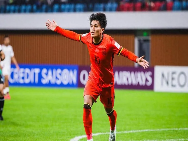 全运男足U20铜牌赛-上海vs山东首发：蒯纪闻、刘诚宇、依木兰登场